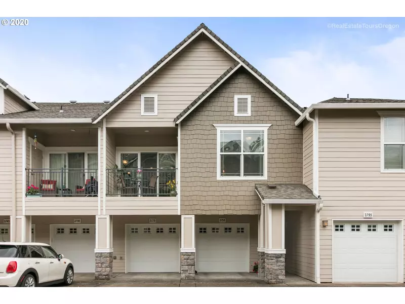 3755 SUMMERLINN DR, West Linn, OR 97068