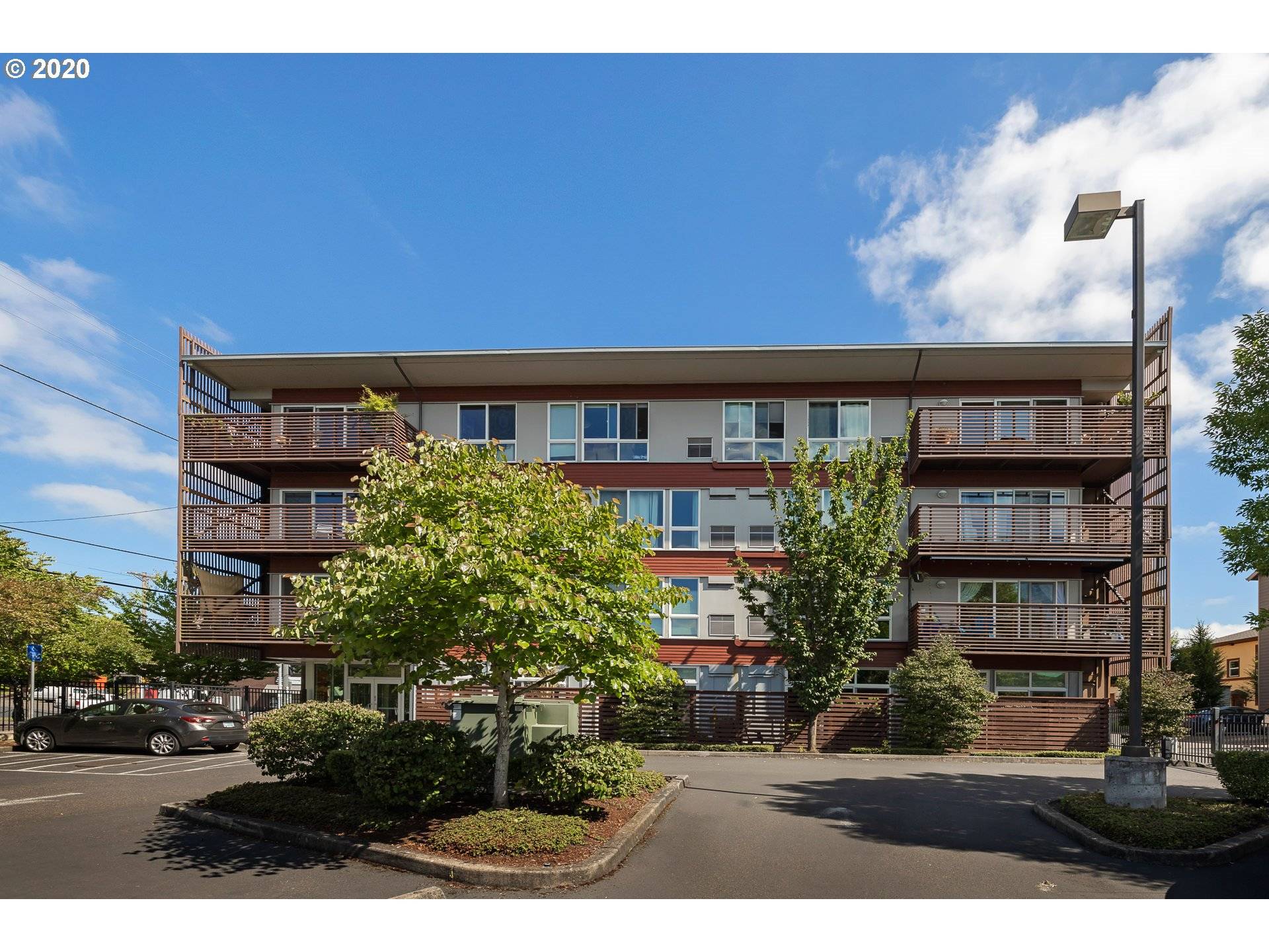 Portland, OR 97227,3970 N INTERSTATE AVE #104