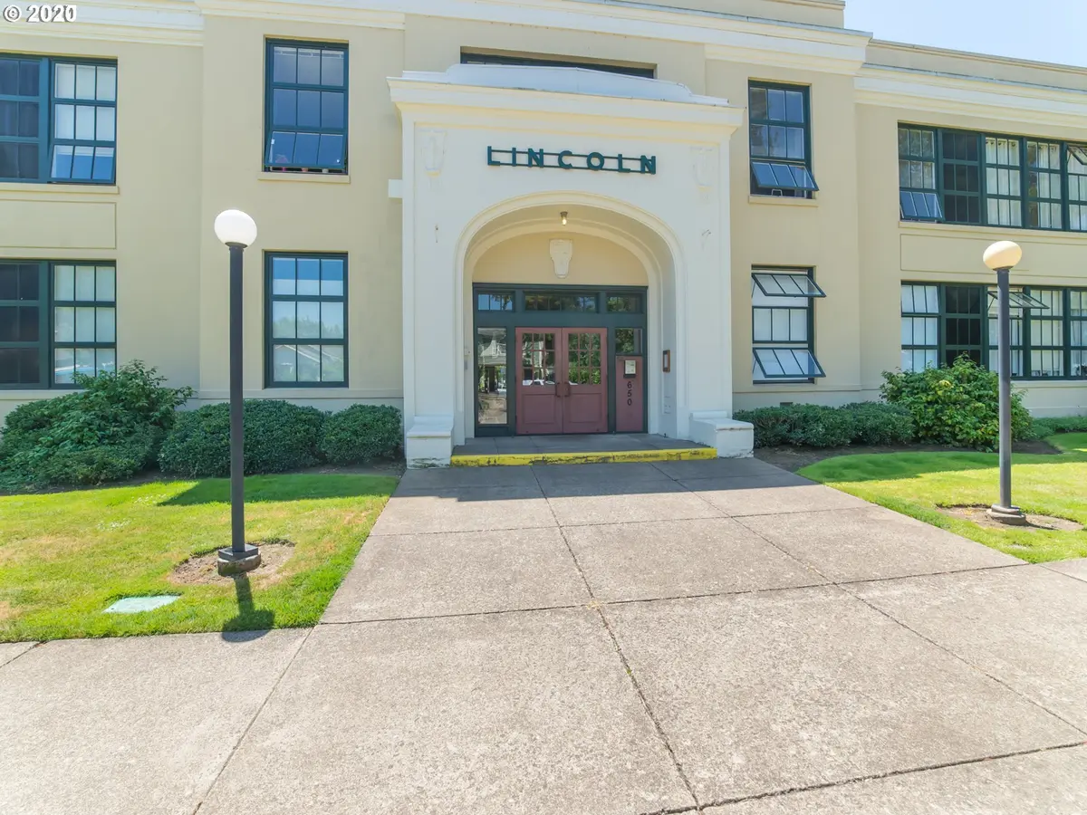 650 W 12TH AVE #119, Eugene, OR 97402