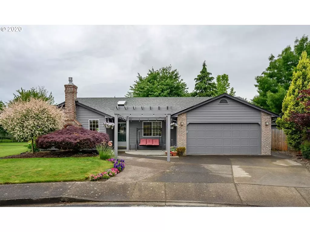 Mc Minnville, OR 97128,375 SW HUCKLEBERRY CT