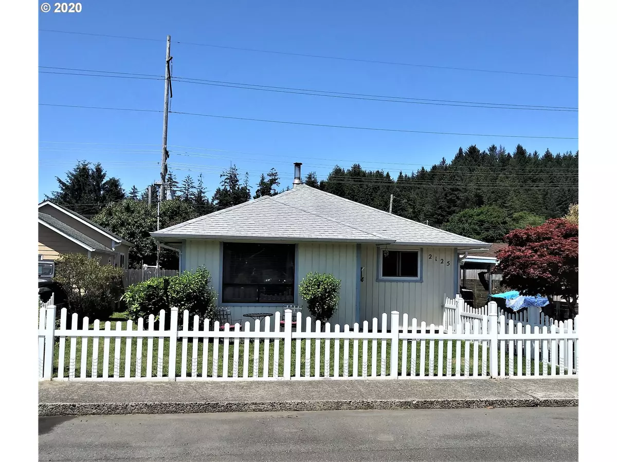 Reedsport, OR 97467,2125 FIR AVE