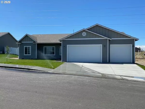 2662 Curlew ST, Umatilla, OR 97882