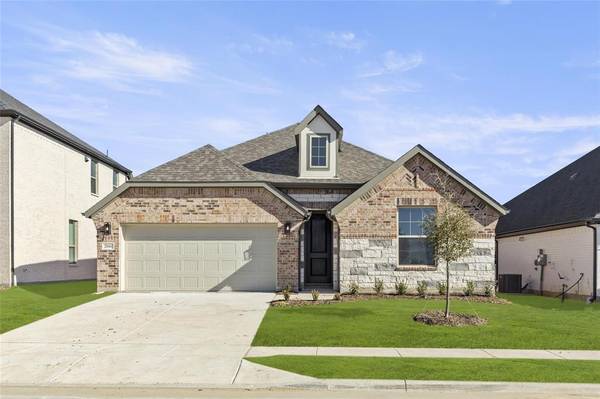 2944 Beau Daniel, Royse City, TX 75189