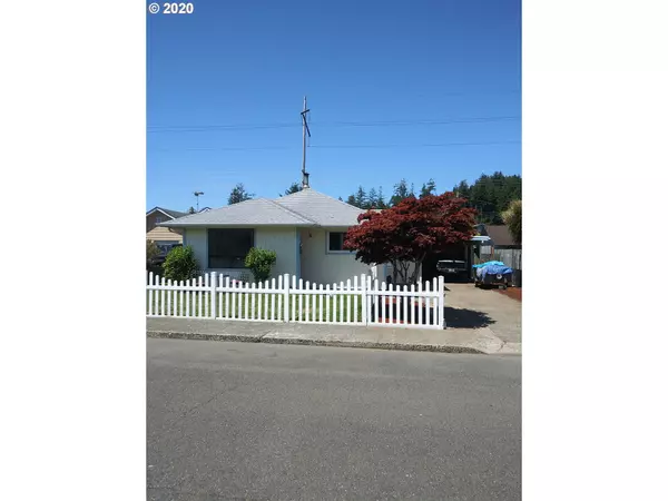 Reedsport, OR 97467,2125 FIR AVE