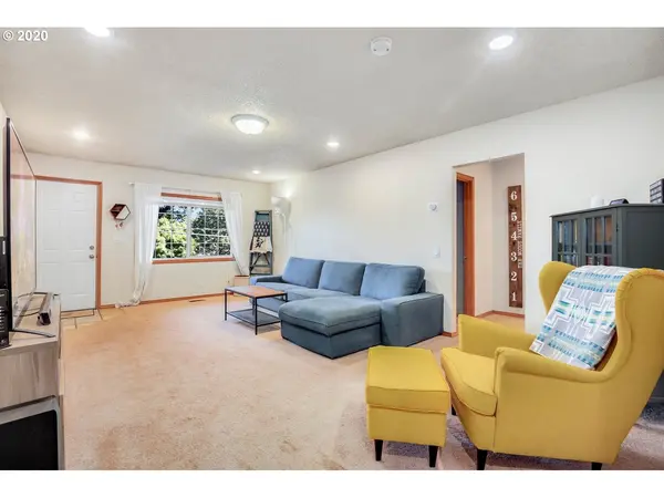 10500 SE CLINTON ST, Portland, OR 97266