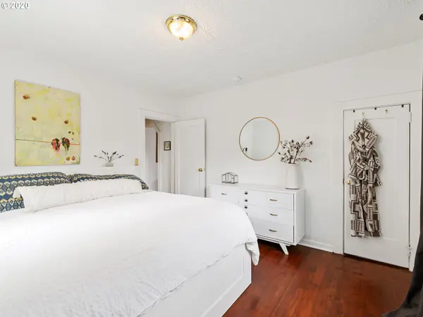 7003 N COLUMBIA WAY, Portland, OR 97203