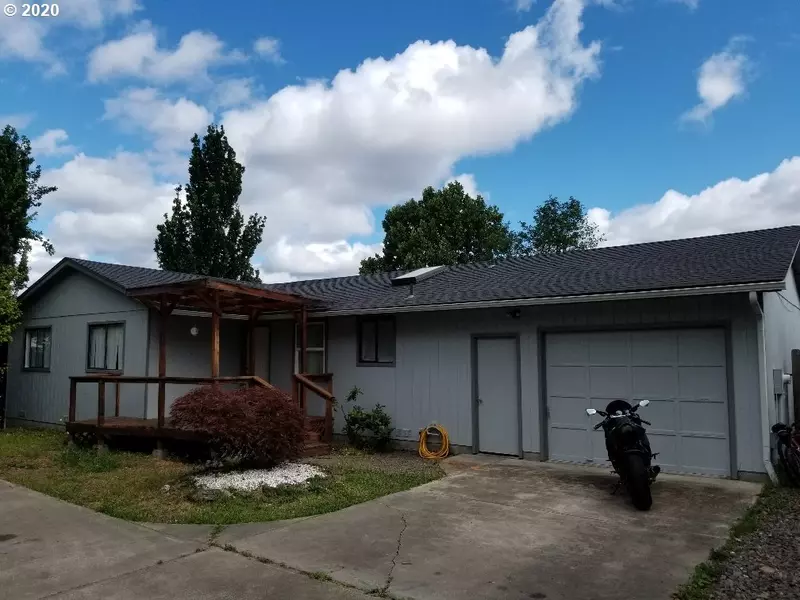 710 NW TERRI CT, Winston, OR 97496