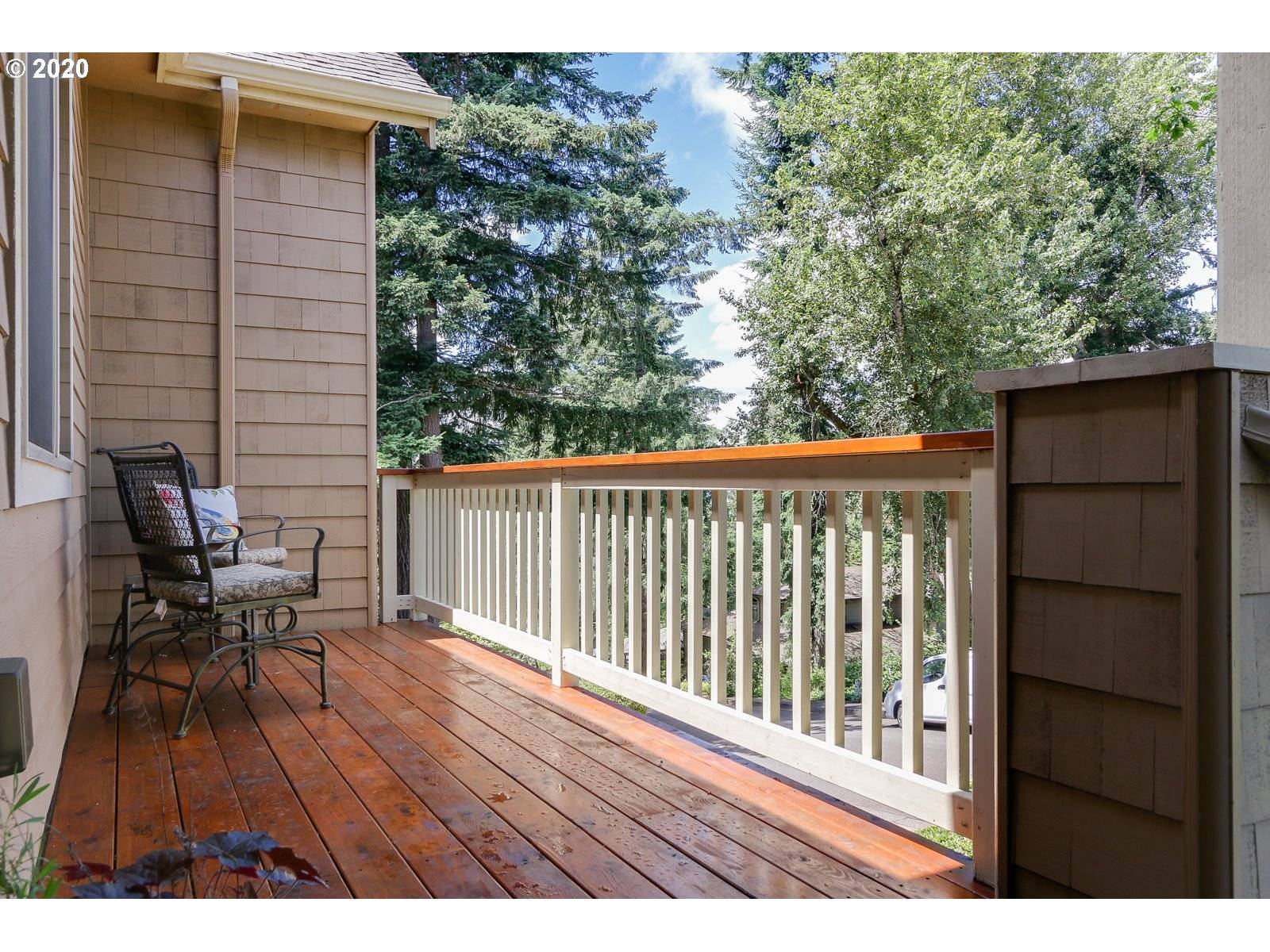 Eugene, OR 97405,2096 DOGWOOD DR