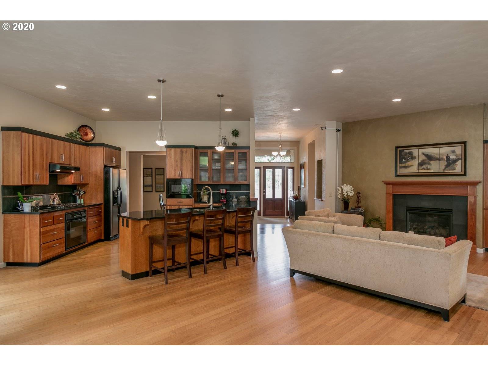 Eugene, OR 97405,2096 DOGWOOD DR