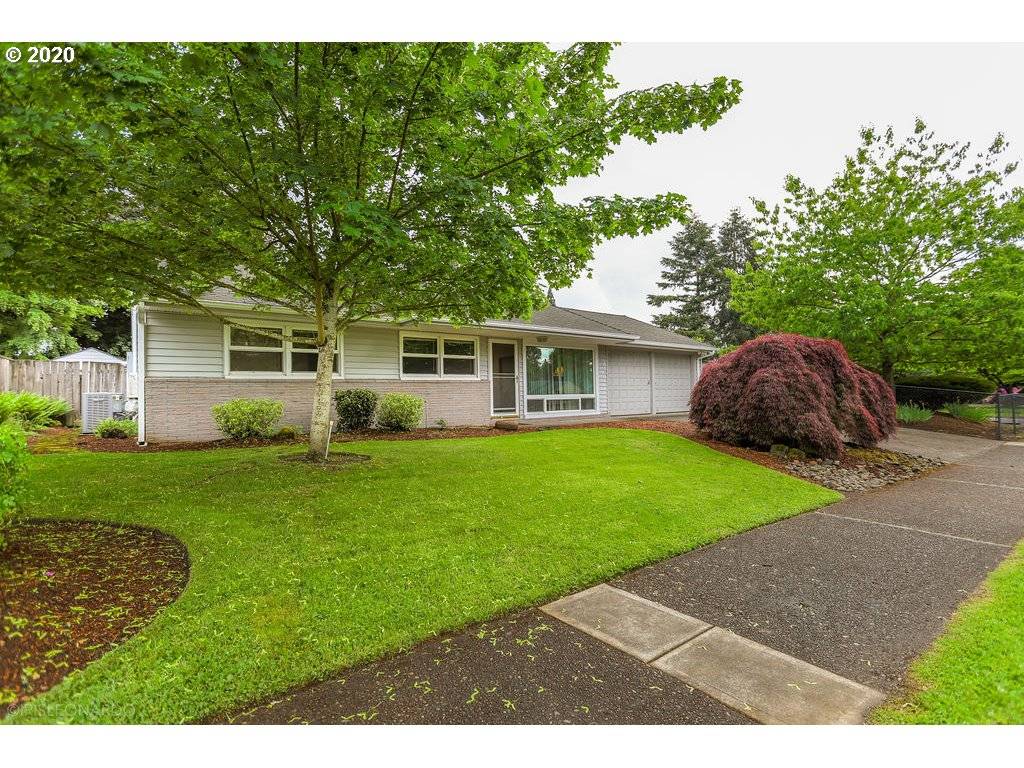 10810 NE SACRAMENTO ST, Portland, OR 97220