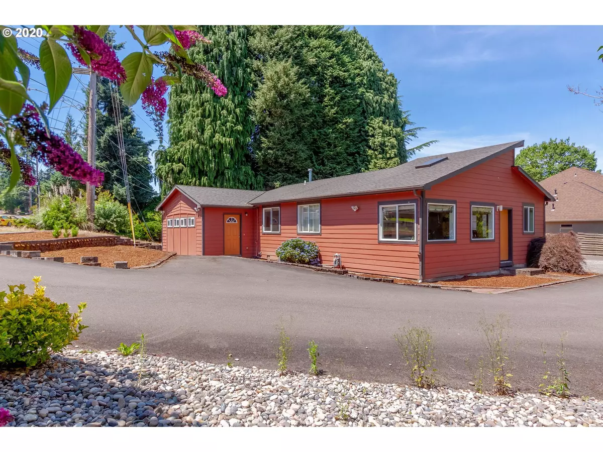 Milwaukie, OR 97267,7817 SE STRAWBERRY LN