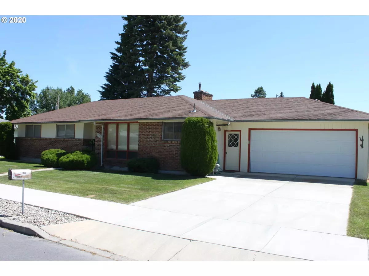 Baker City, OR 97814,3390 9TH DR