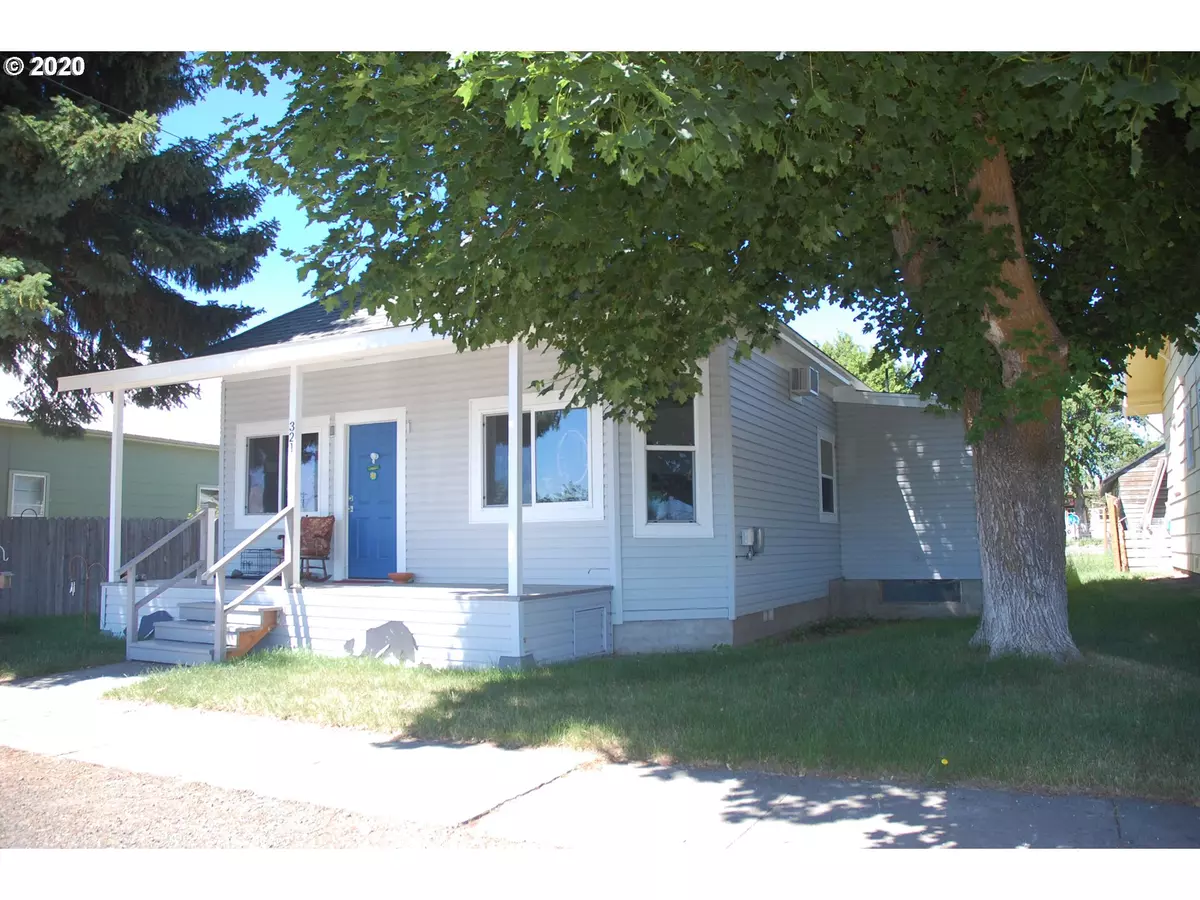 Condon, OR 97823,321 S A ST