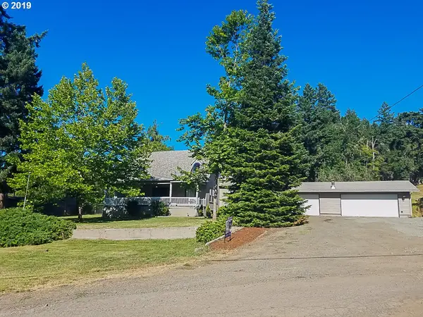 Cottage Grove, OR 97424,675 SHIELDS LN