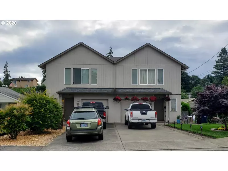 235 S 3RD ST, St Helens, OR 97051