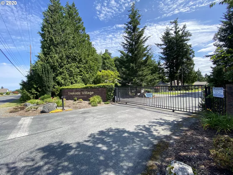 2105 Creekside LN, Anacortes, WA 98221