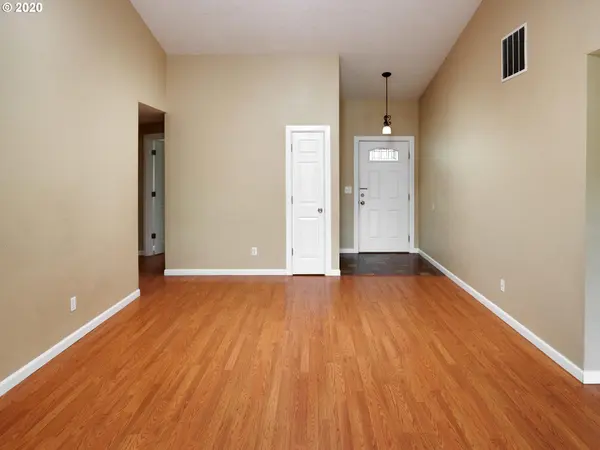 2146 SE 174TH AVE, Portland, OR 97233