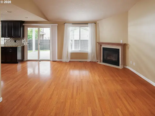 2146 SE 174TH AVE, Portland, OR 97233