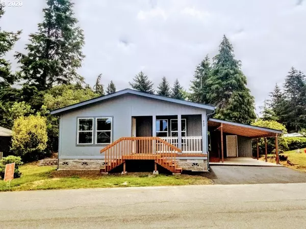 455 Shorepines DR, Coos Bay, OR 97420