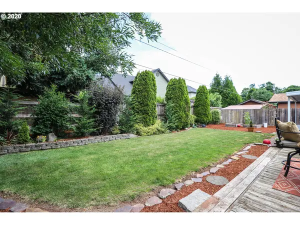 Eugene, OR 97404,555 NOTTINGHAM AVE