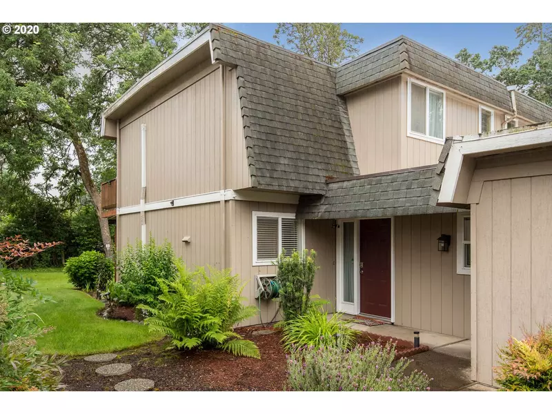 1500 NORKENZIE RD #61, Eugene, OR 97401