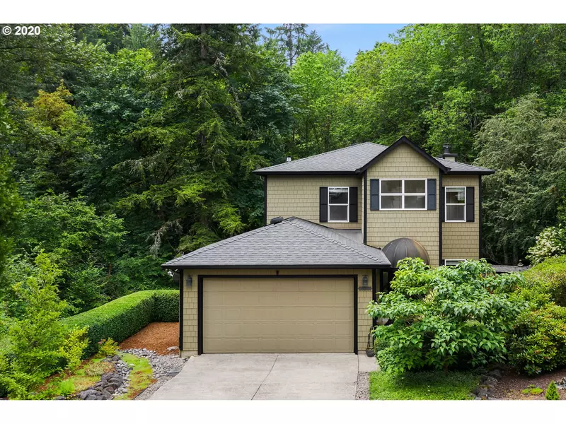 7736 SW 51ST PL, Portland, OR 97219