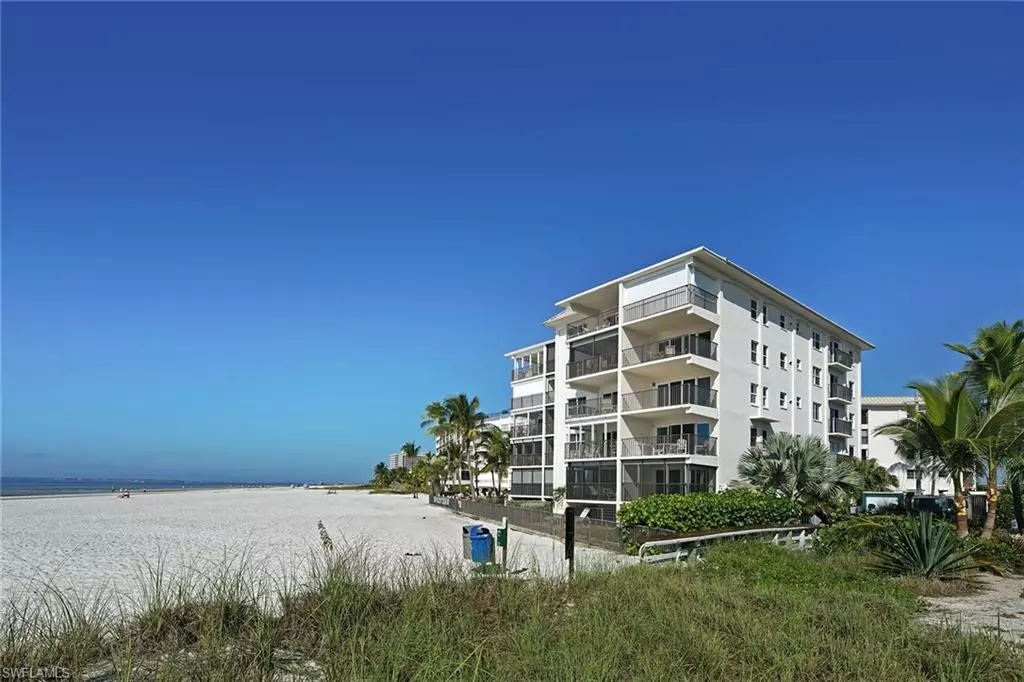 Fort Myers Beach, FL 33931,2580 Estero BLVD 35