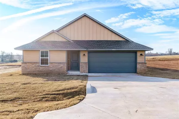 1923 Eli Avenue, Tuttle, OK 73089