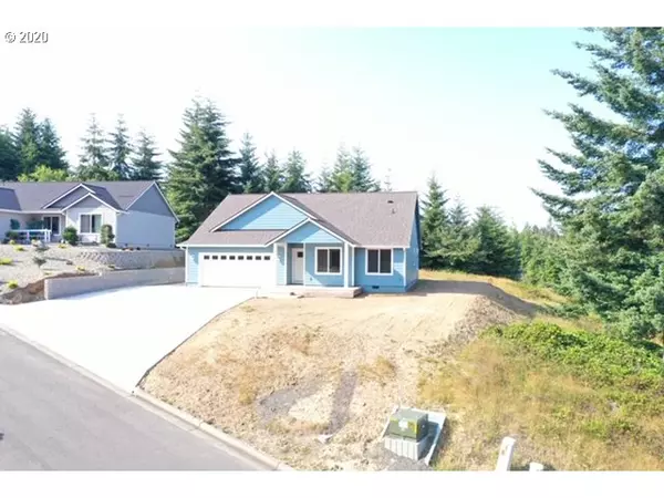 323 PROVIDENCE DR, Reedsport, OR 97467