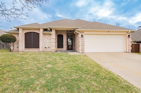 502 Taos Court W, Aledo, TX 76008