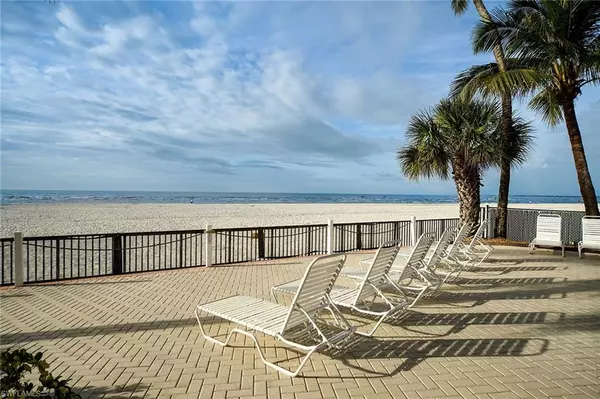 Fort Myers Beach, FL 33931,2580 Estero BLVD 35