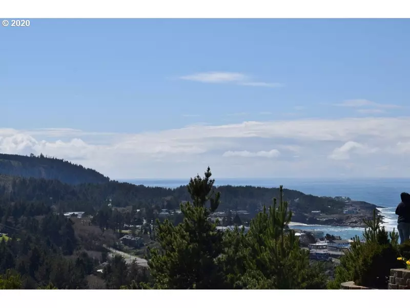 200 Sea Star Dr, Depoe Bay, OR 97341