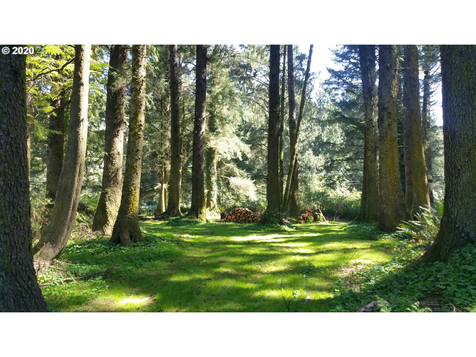 Florence, OR 97439,90416 HWY 101
