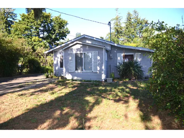 415 S 51ST PL, Springfield, OR 97478