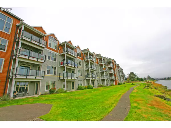 Seaside, OR 97138,1000 N Holladay DR #206