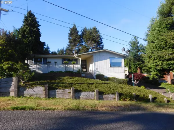 Coos Bay, OR 97420,1680 APPLEWOOD DR