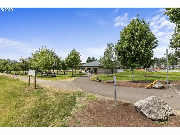 Happy Valley, OR 97086,9245 SE Spyglass DR #4