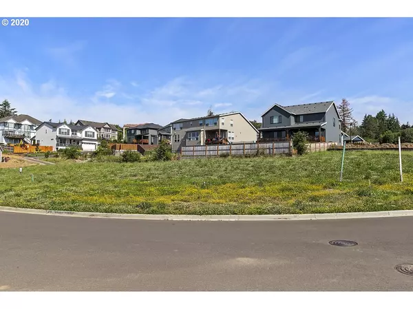 Happy Valley, OR 97086,9129 SE SPYGLASS DR #10