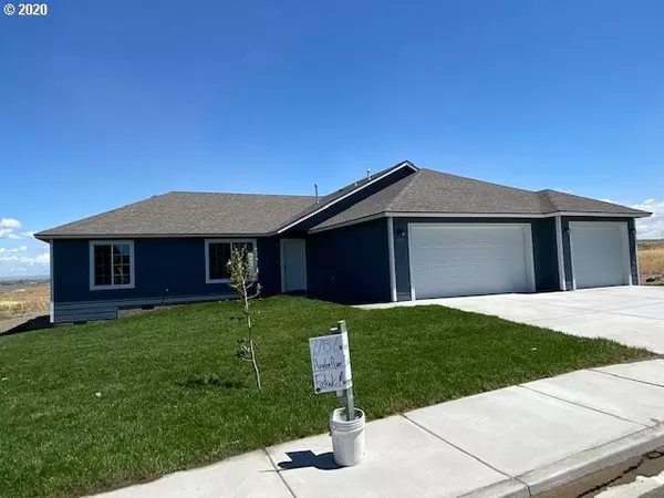 2713 Curlew ST, Umatilla, OR 97882