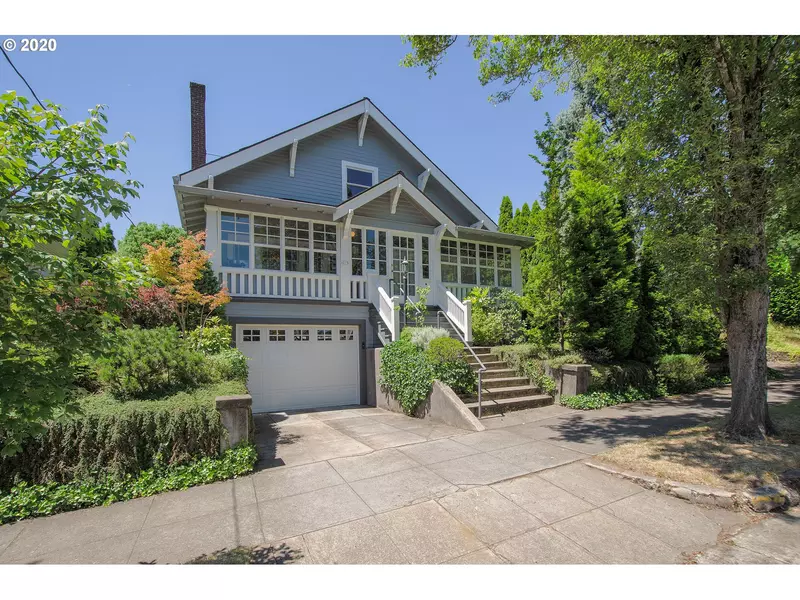 415 NE 45TH AVE, Portland, OR 97213