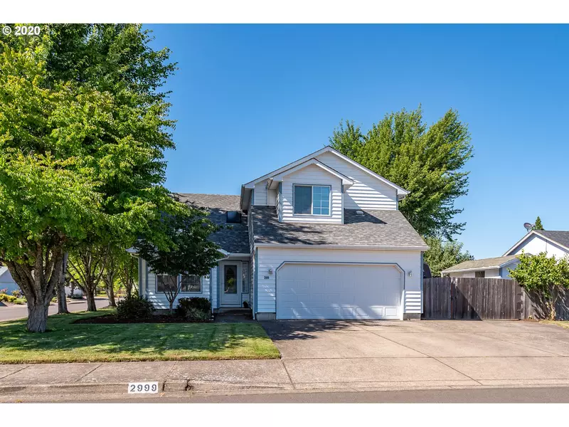 2999 BRETT LOOP, Eugene, OR 97404