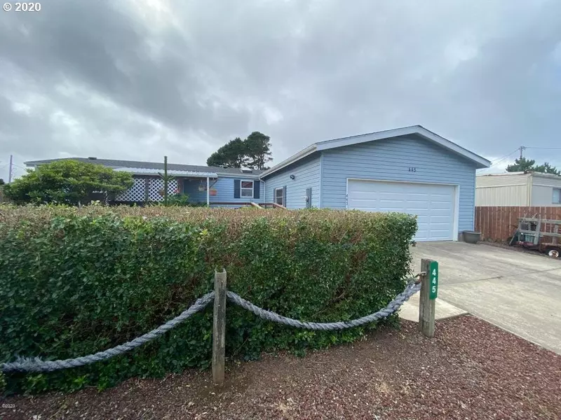 445 NW SILETZ AVE, Depoe Bay, OR 97341