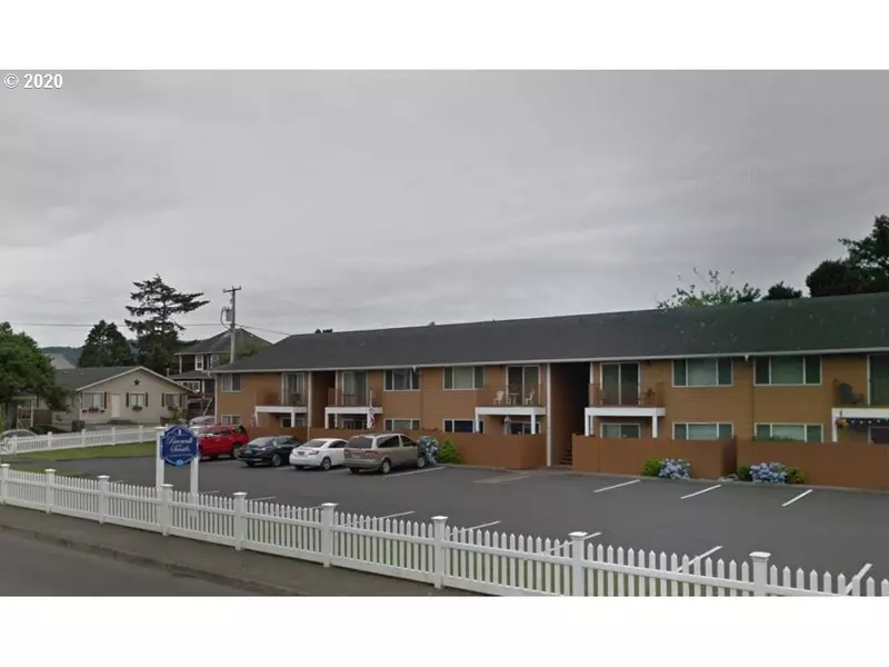 320 Necanicum DR #4, Seaside, OR 97138