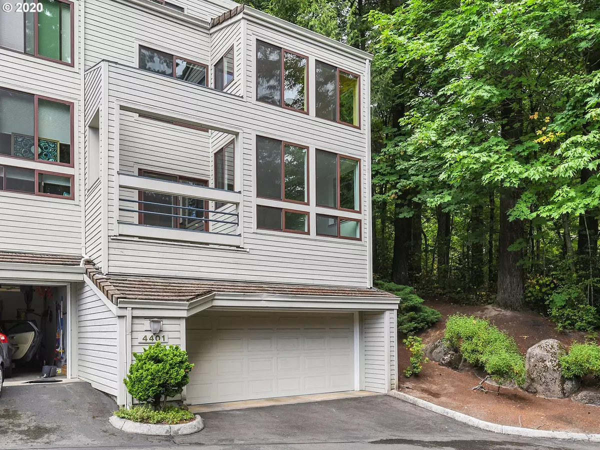 Lake Oswego, OR 97035,4401 THUNDER VISTA LANE LN