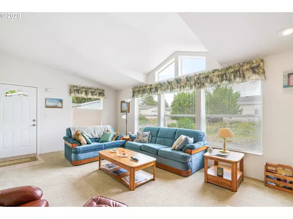 Depoe Bay, OR 97341,3814 SUMMIT RIDGE CIR