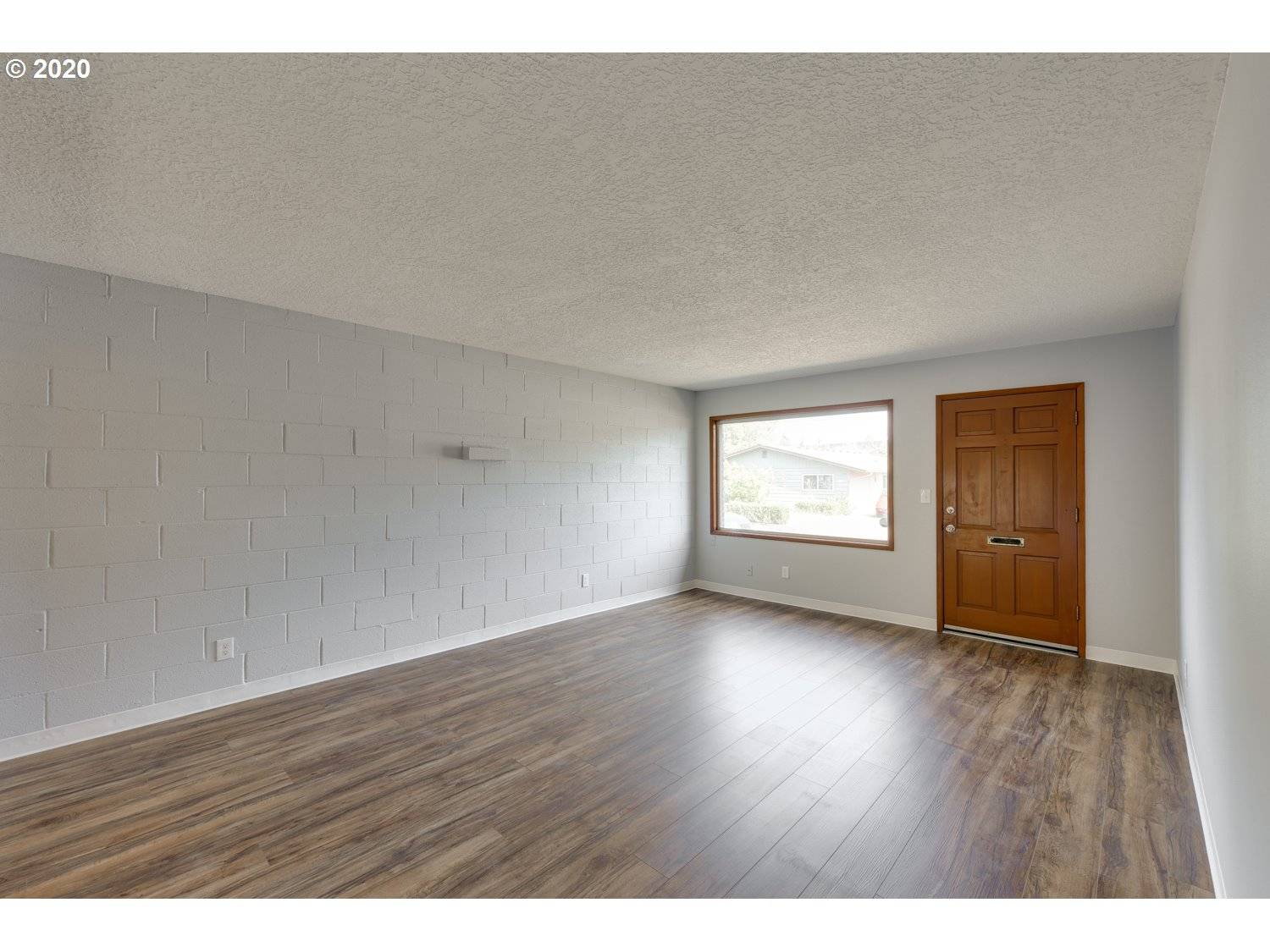 Portland, OR 97220,8726 NE HASSALO ST #8726