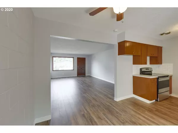 Portland, OR 97220,8726 NE HASSALO ST #8726