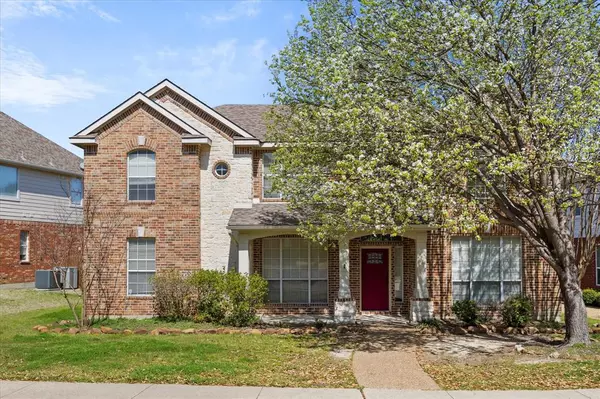 2040 Clubview Drive,  Rockwall,  TX 75087