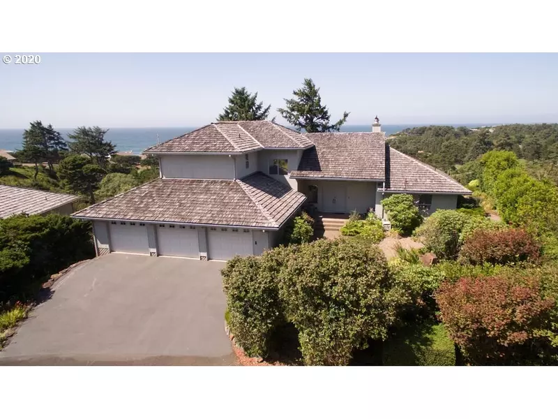 6 HUCKLEBERRY LN, Gleneden Beach, OR 97388