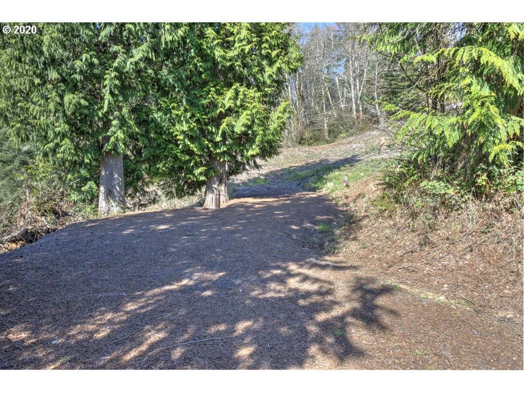 Longview, WA 98632,205 W NEWT ESTATES RD